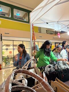 Flea Market (52).jpg